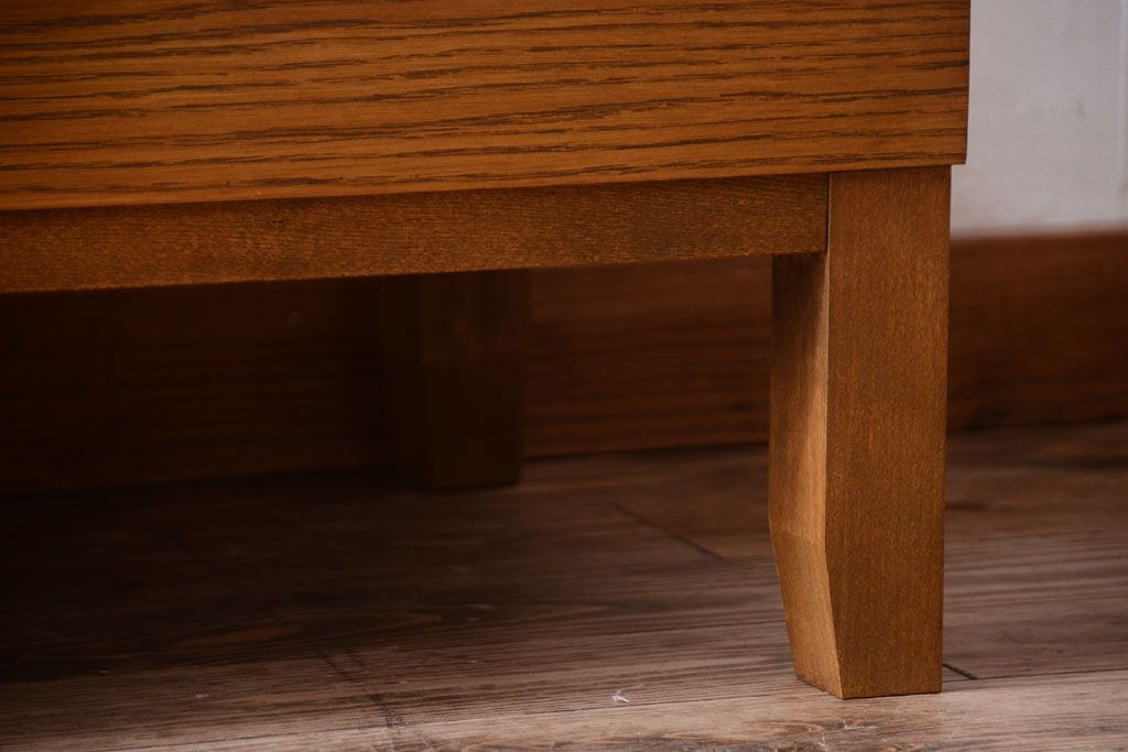 レトロ家具　昭和レトロ　脚付き!古い木製のシンプルなアンティークガラスケース(ショーケース)(1)