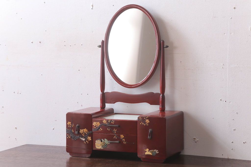 アンティーク雑貨　和製アンティーク　かわいいデザインの小ぶりな鏡台