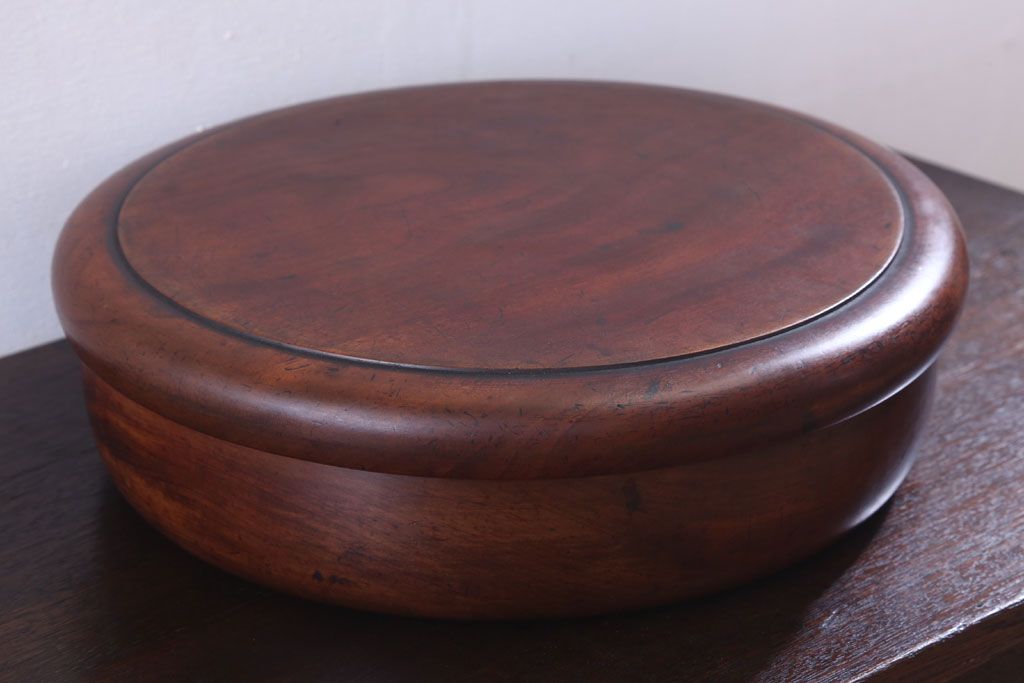 アンティーク雑貨　和製アンティーク　古い栃材製の刳り貫き茶櫃(小物入れ)