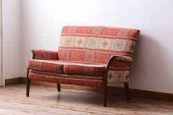 ヴィンテージ家具　イギリスビンテージ　Parker Knoll(パーカーノール)　おしゃれなラブソファ(2人掛けソファ)