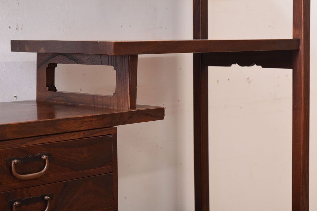 アンティーク雑貨　和製アンティーク　総欅材のシンプルな飾り棚(茶棚)