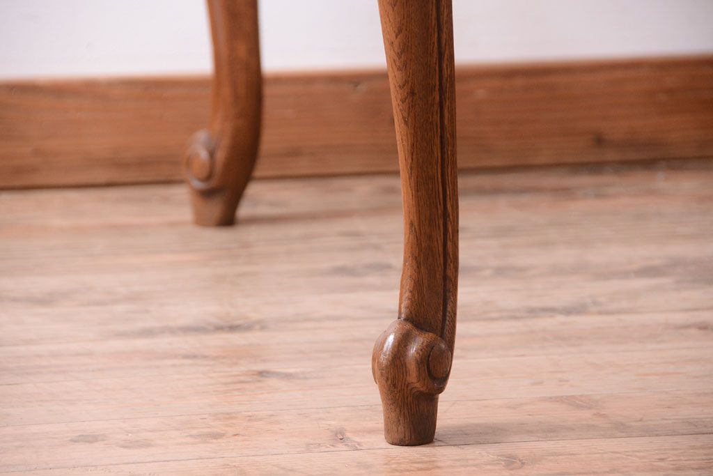 ヴィンテージ家具　フランスビンテージ　パーケット天板　オーク材　猫脚のダイニングテーブル(エクステンションテーブル)