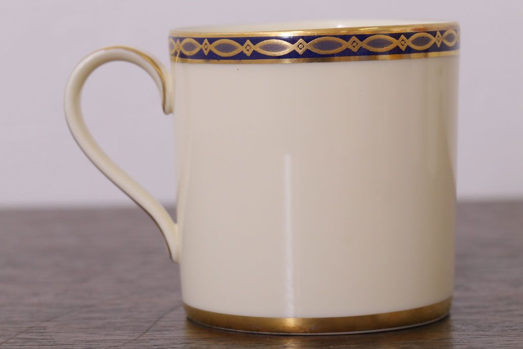 イギリスビンテージ　minton(ミントン) ST James(セントジェームズ)　トリオ3客セット(洋食器)(1)