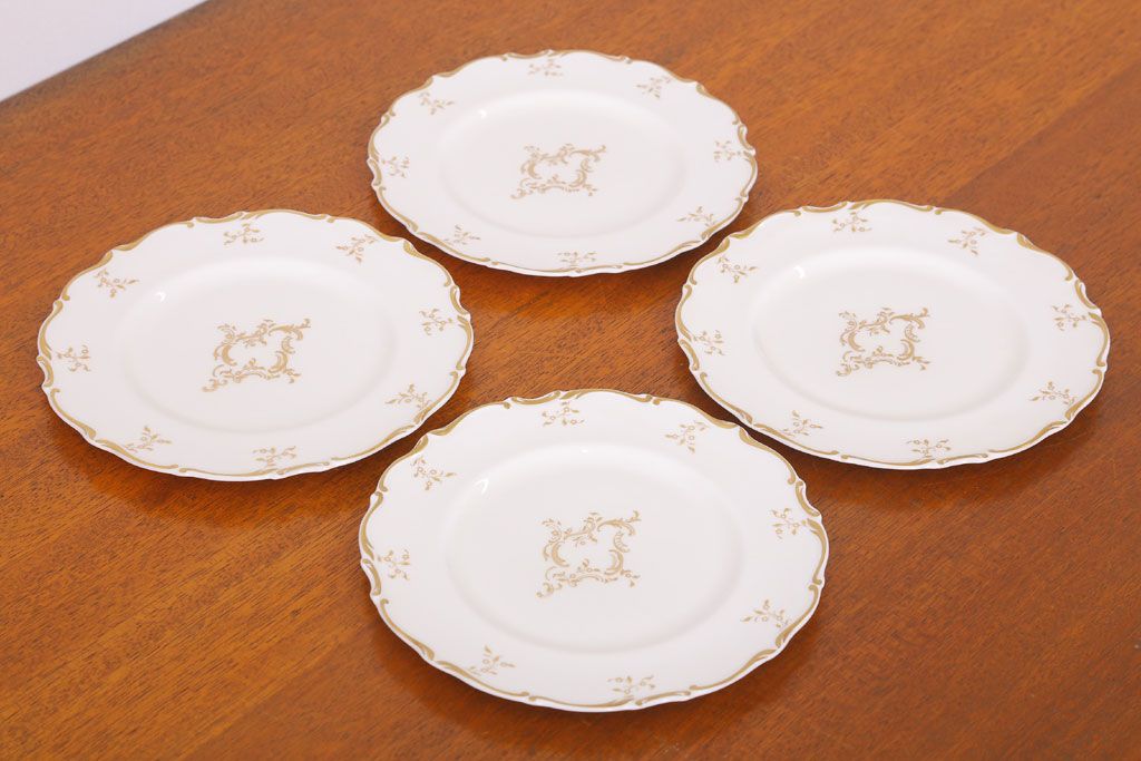 イギリスビンテージ　 ROYAL DOULTON(ロイヤルドルトン)　monteigne　デザートプレート4枚セット(洋食器)(2)