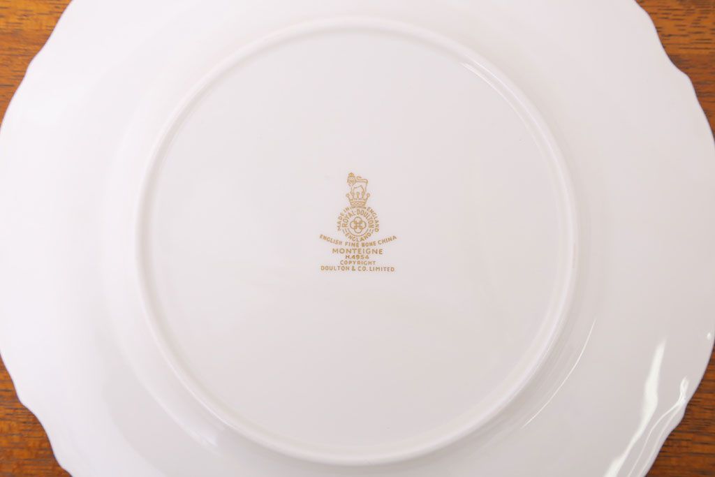 イギリスビンテージ　 ROYAL DOULTON(ロイヤルドルトン)　monteigne　デザートプレート4枚セット(洋食器)(2)