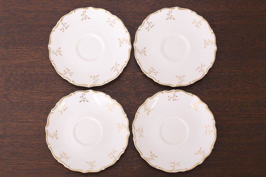 イギリスビンテージ　 ROYAL DOULTON(ロイヤルドルトン)　monteigne　スープカップトリオ4客セット(洋食器)