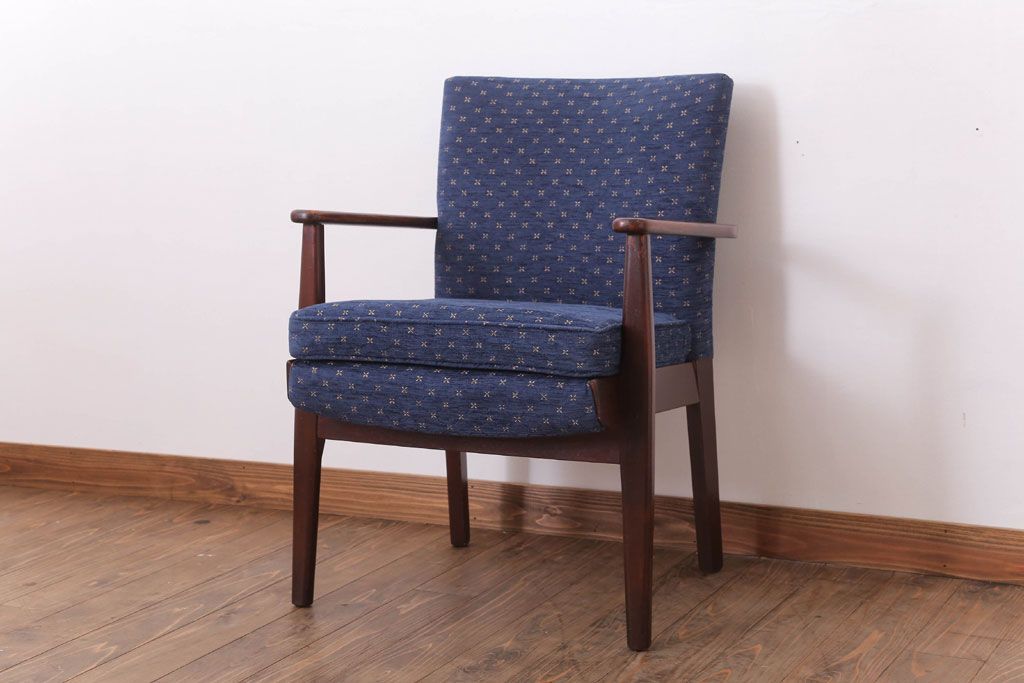 ヴィンテージ家具　イギリスビンテージ　Parker Knoll(パーカーノール)　おしゃれなアームチェア(1)