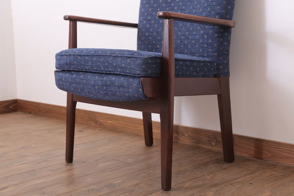 ヴィンテージ家具　イギリスビンテージ　Parker Knoll(パーカーノール)　おしゃれなアームチェア(1)