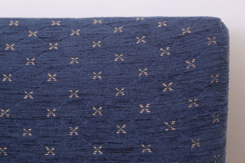 ヴィンテージ家具　イギリスビンテージ　Parker Knoll(パーカーノール)　おしゃれなアームチェア(1)