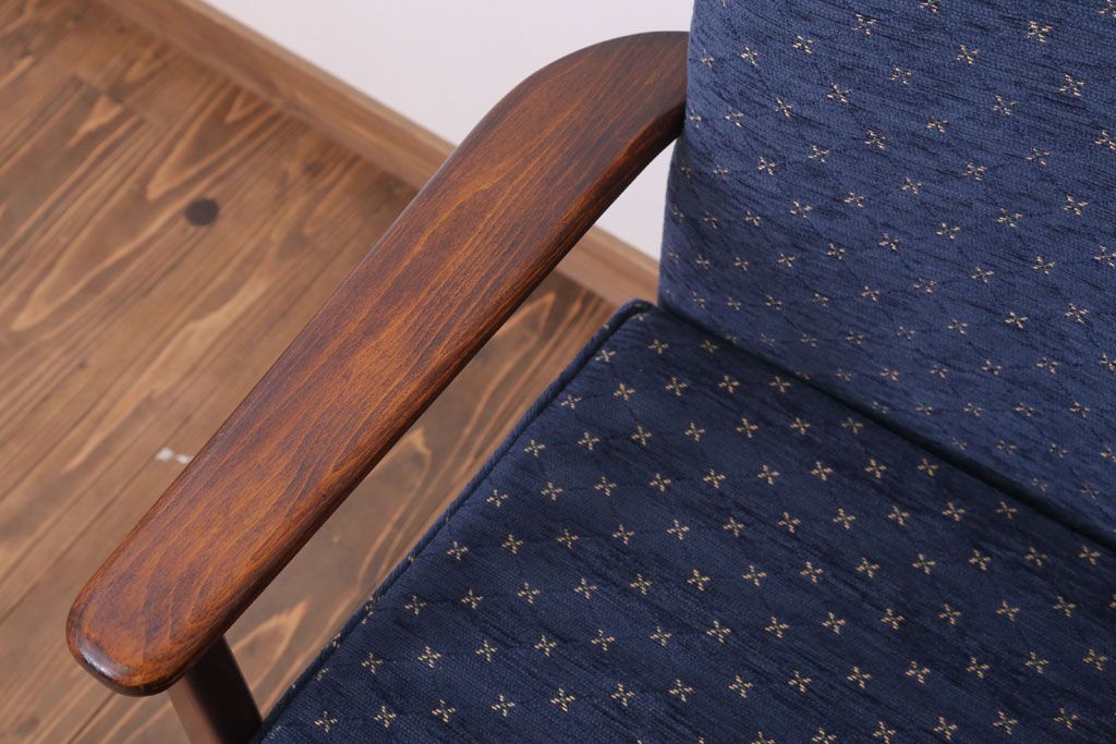 ヴィンテージ家具　イギリスビンテージ　Parker Knoll(パーカーノール)　おしゃれなアームチェア(1)