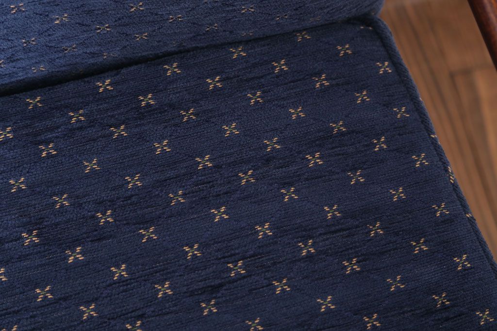 ヴィンテージ家具　イギリスビンテージ　Parker Knoll(パーカーノール)　おしゃれなアームチェア(1)