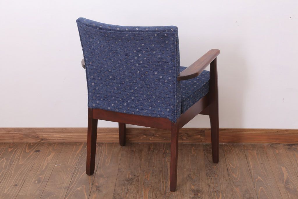 ヴィンテージ家具　イギリスビンテージ　Parker Knoll(パーカーノール)　おしゃれなアームチェア(1)
