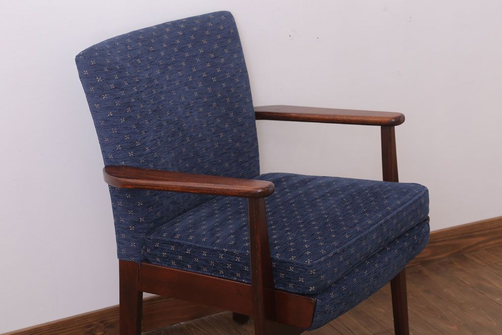 ヴィンテージ家具　イギリスビンテージ　Parker Knoll(パーカーノール)　おしゃれなアームチェア(2)