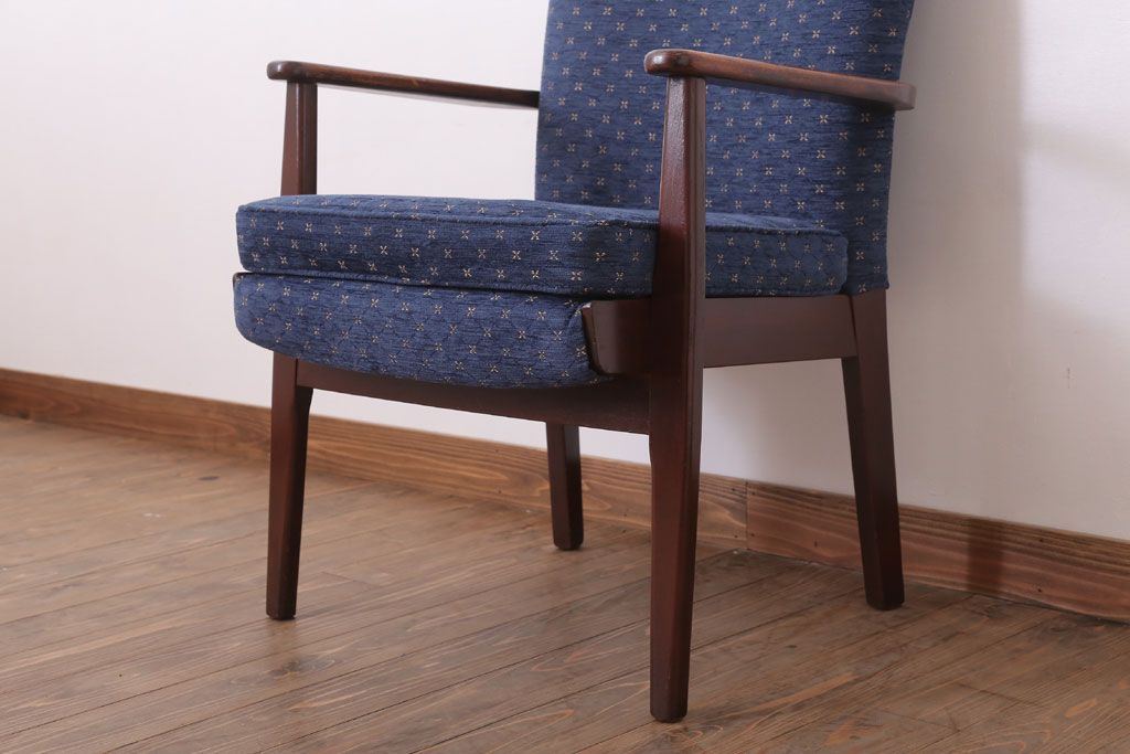 ヴィンテージ家具　イギリスビンテージ　Parker Knoll(パーカーノール)　おしゃれなアームチェア(2)