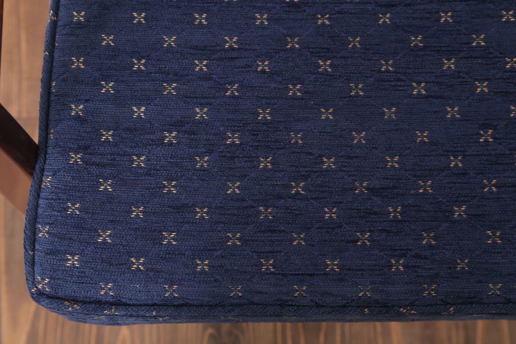 ヴィンテージ家具　イギリスビンテージ　Parker Knoll(パーカーノール)　おしゃれなアームチェア(2)