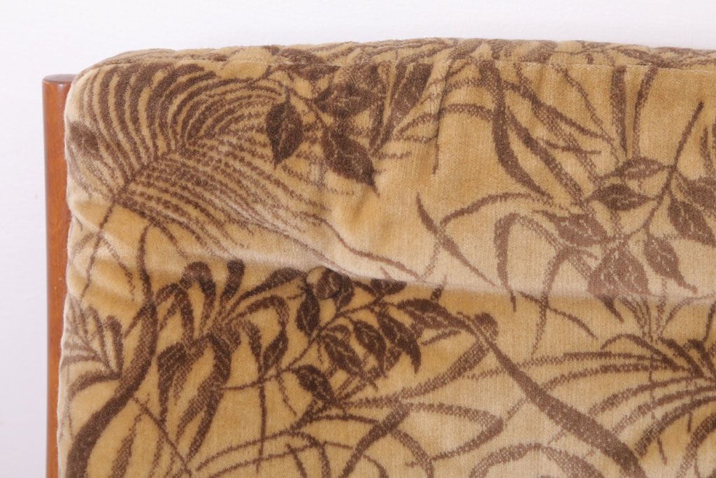 ヴィンテージ家具　イギリスビンテージ　Parker Knoll(パーカーノール)　おしゃれなアームチェア(3)