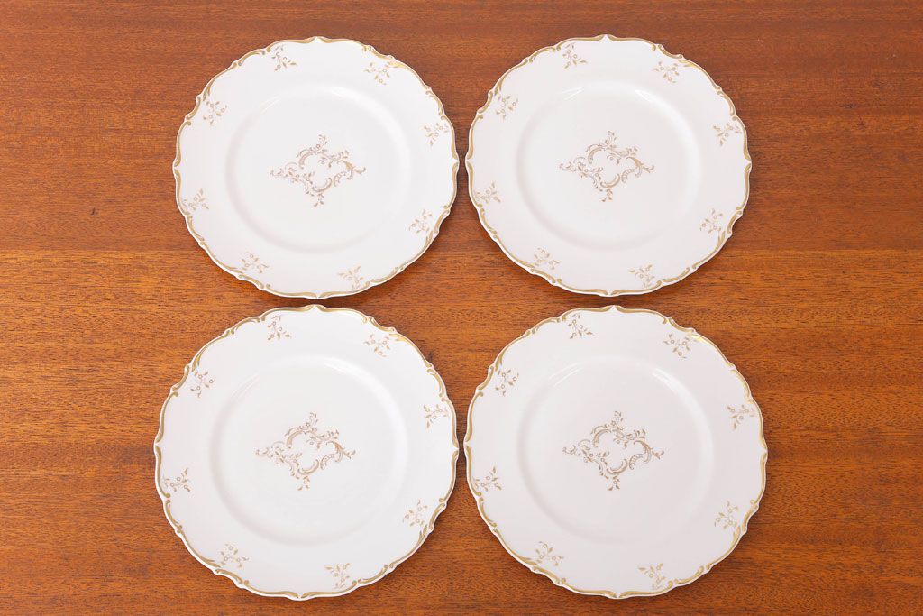 イギリスビンテージ　 ROYAL DOULTON(ロイヤルドルトン)　monteigne　プレート4枚セット(洋食器)(1)