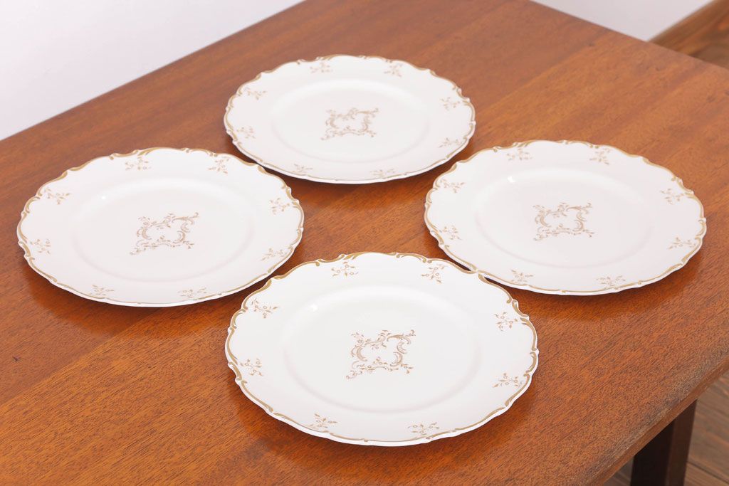 イギリスビンテージ　 ROYAL DOULTON(ロイヤルドルトン)　monteigne　プレート4枚セット(洋食器)(1)