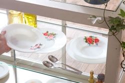 イギリスビンテージ　JAJ　パイレックス　Cottage Rose(コテージ ローズ)シリーズ　ミルクガラスのスープ皿3枚セット(洋食器)(2)