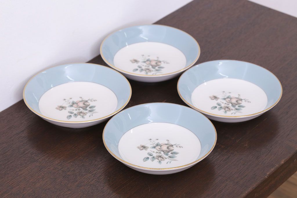 ROYAL DOULTON(ロイヤルドルトン)　ROSE ELEGANS(ローズ・エレガンス)　深皿4枚セット(洋食器)(1)