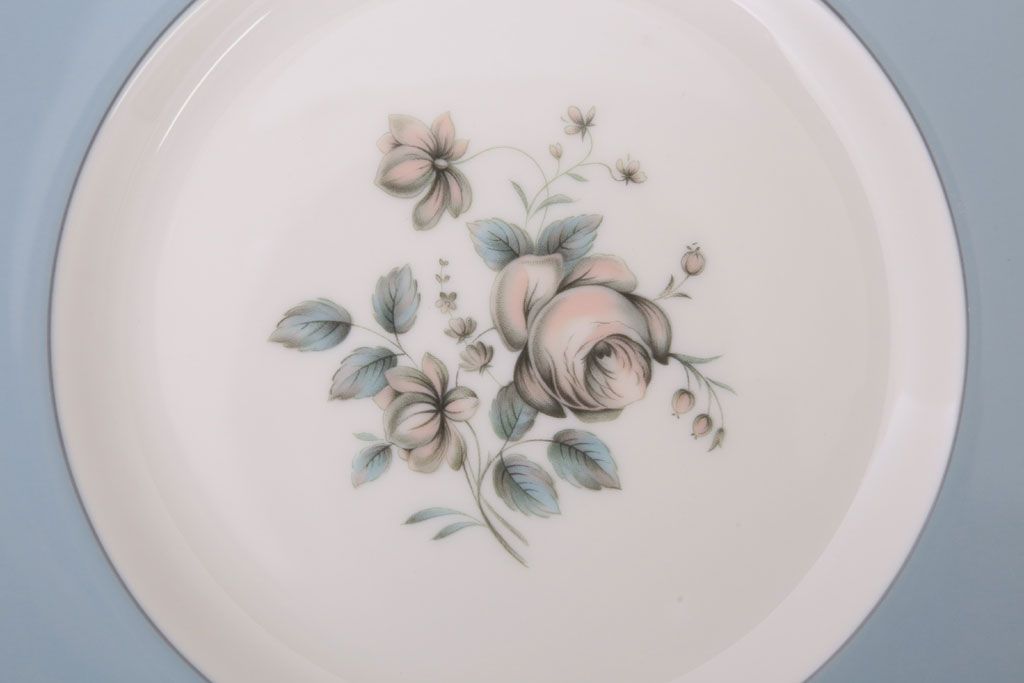 ROYAL DOULTON(ロイヤルドルトン)　ROSE ELEGANS(ローズ・エレガンス)　サラダプレート4枚セット(皿・洋食器)(3)