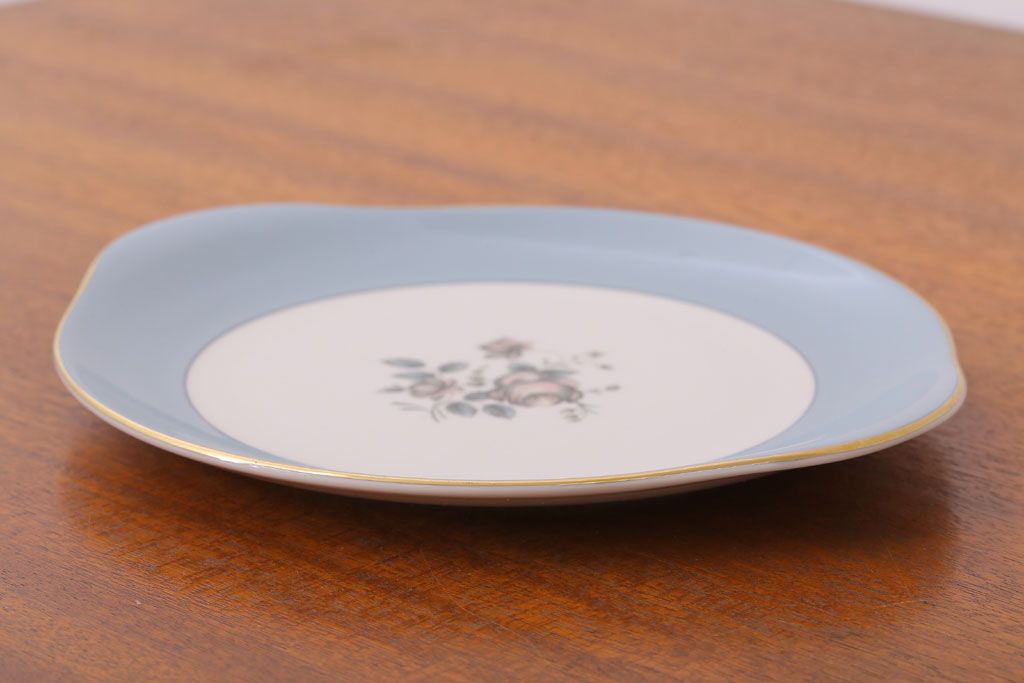 アンティーク雑貨　【T様ご成約済・ご決済用】ROYAL DOULTON(ロイヤルドルトン)　ROSE ELEGANS(ローズ・エレガンス)　ケーキプレート(ブレッドプレート・洋食器)