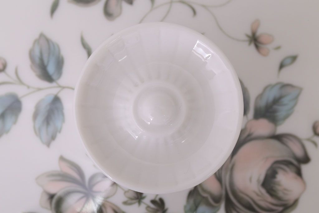 アンティーク雑貨　【T様ご成約済・ご決済用】ROYAL DOULTON(ロイヤルドルトン)　ROSE ELEGANS(ローズ・エレガンス)　チュリーン(蓋付きの深皿)(洋食器)(1)