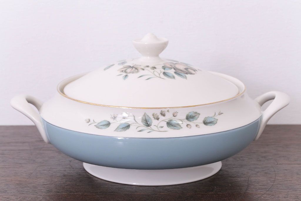 アンティーク雑貨　ROYAL DOULTON(ロイヤルドルトン)　ROSE ELEGANS(ローズ・エレガンス)　チュリーン(蓋付きの深皿)(洋食器)