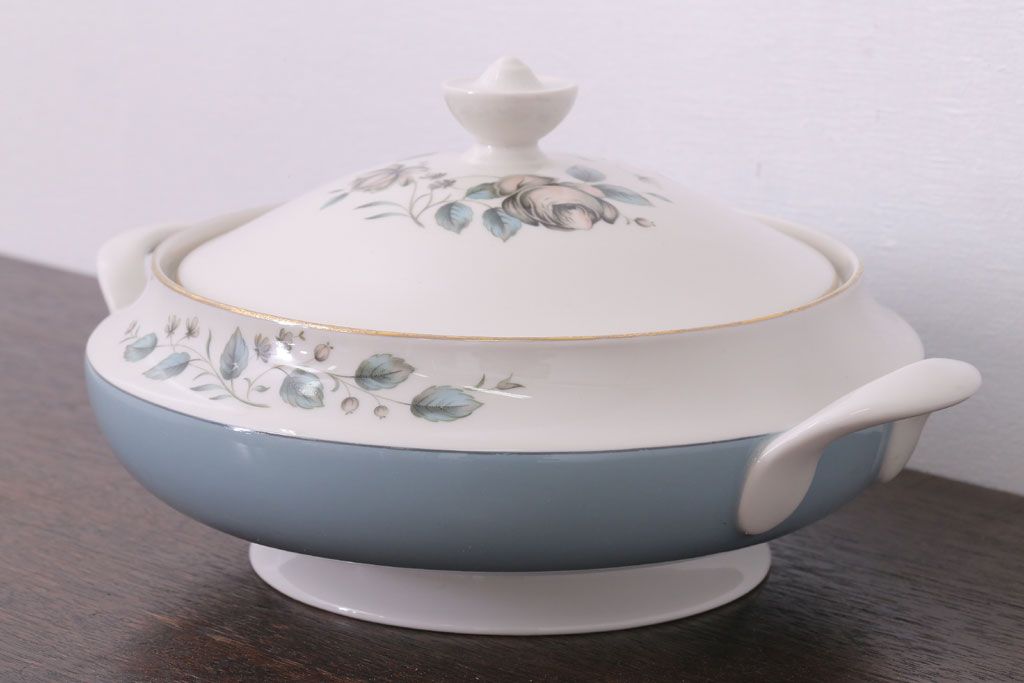 アンティーク雑貨　ROYAL DOULTON(ロイヤルドルトン)　ROSE ELEGANS(ローズ・エレガンス)　チュリーン(蓋付きの深皿)(洋食器)