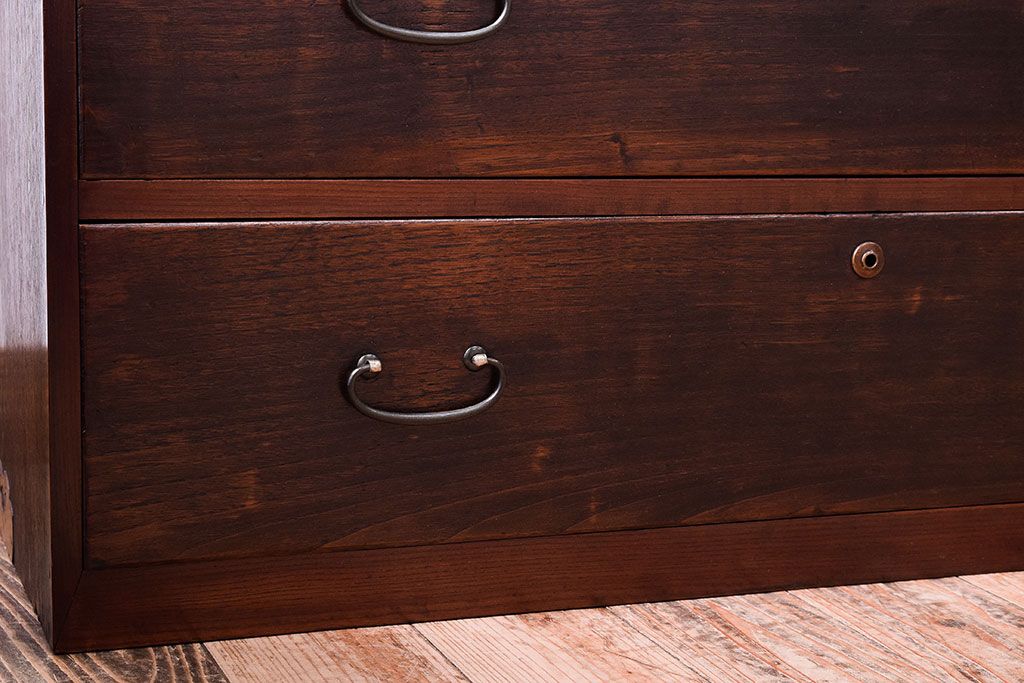 アンティーク家具　三方栗材!古い木製のシンプルな衣装箪笥(時代箪笥ローボード)