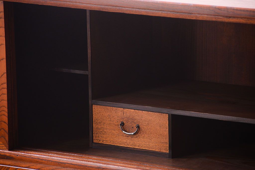 アンティーク家具　大正～昭和　前面欅材　脚付き!和箪笥ローボード(1)