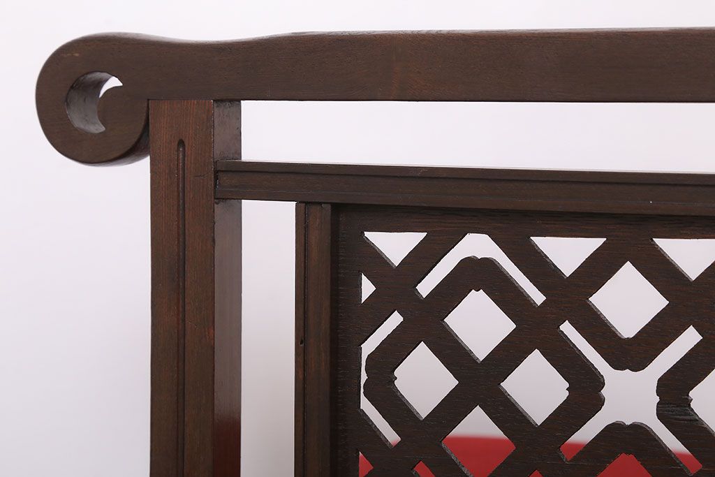 アンティーク家具　大正ロマン　ナラ材製　透かし彫りが美しい和製アンティークコーナーソファ(3)
