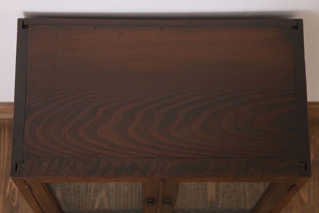 アンティーク家具　ナラ材製　結霜ガラス入り!小振りな和製アンティーク収納棚