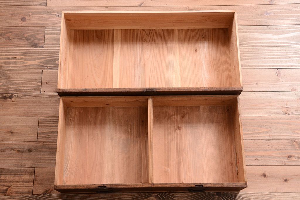 アンティーク家具　前面桐材!古い木の味わい深いアンティーク帳場箪笥(桐箪笥、桐たんす)