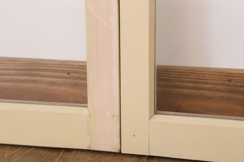 アンティークのペイント引き戸2枚セット(ガラス戸・窓)(2)