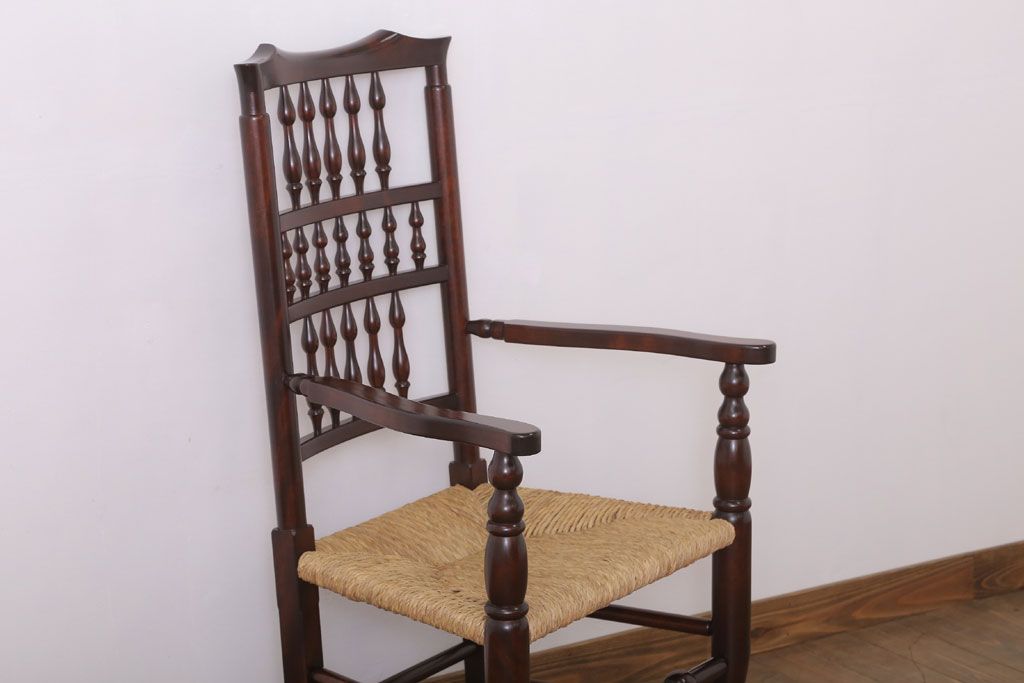 中古美品　松本民芸家具　#48型　ラッシ座面　スピンドルアームチェア(定価約14万9千円)(椅子)(1)
