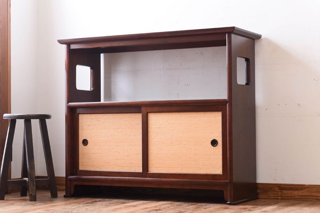 中古　松本民芸家具　上質な221型クズ布茶タンス?(定価約21万8千円)