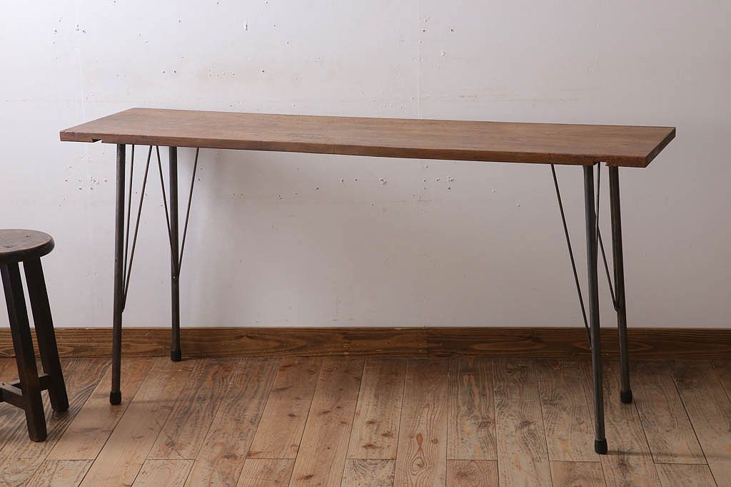 アンティーク家具　古材天板一枚板!アンティーク鉄脚テーブル(作業台、机)(2)