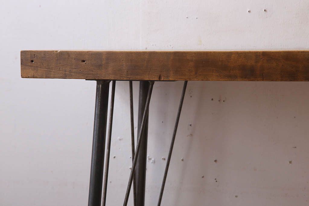 アンティーク家具　古材一枚板天板のアンティーク鉄脚テーブル(作業台、机)(2)