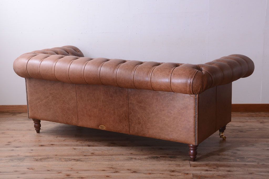 ヴィンテージ家具　イギリスビンテージ　本革製　ディスティンクティブ チェスターフィールドソファ