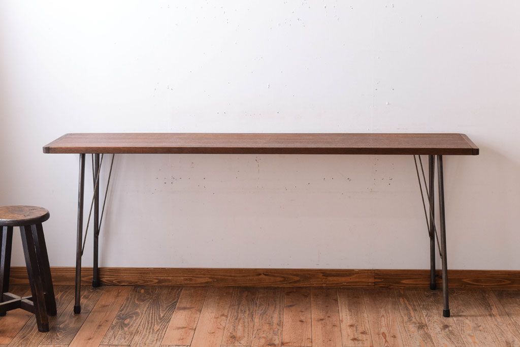 アンティーク家具　古材一枚板天板!鉄脚テーブル(作業台、机)(1)