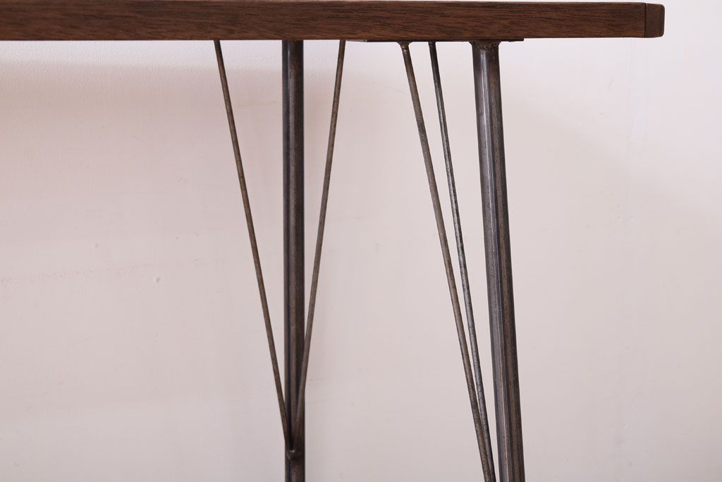 アンティーク家具　古材一枚板天板!鉄脚テーブル(作業台、机)(1)