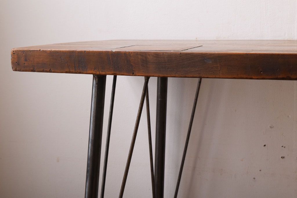 アンティーク家具　古材一枚板天板!鉄脚テーブル(作業台、机)(3)