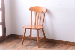 中古　飛騨産業　キツツキマーク　ダイニングチェア(1)