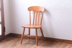 中古　飛騨産業　キツツキマーク　ダイニングチェア(2)