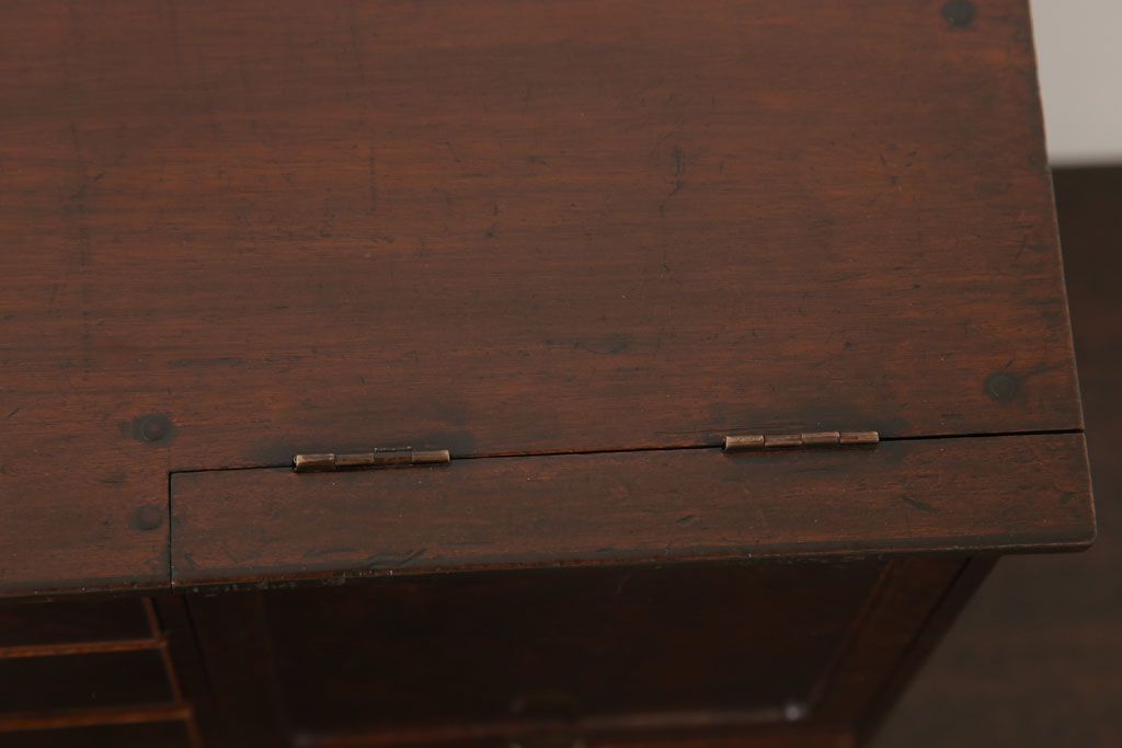 アンティーク家具　鏡付き!前面桑材の小引き出し(小さなドレッサー)