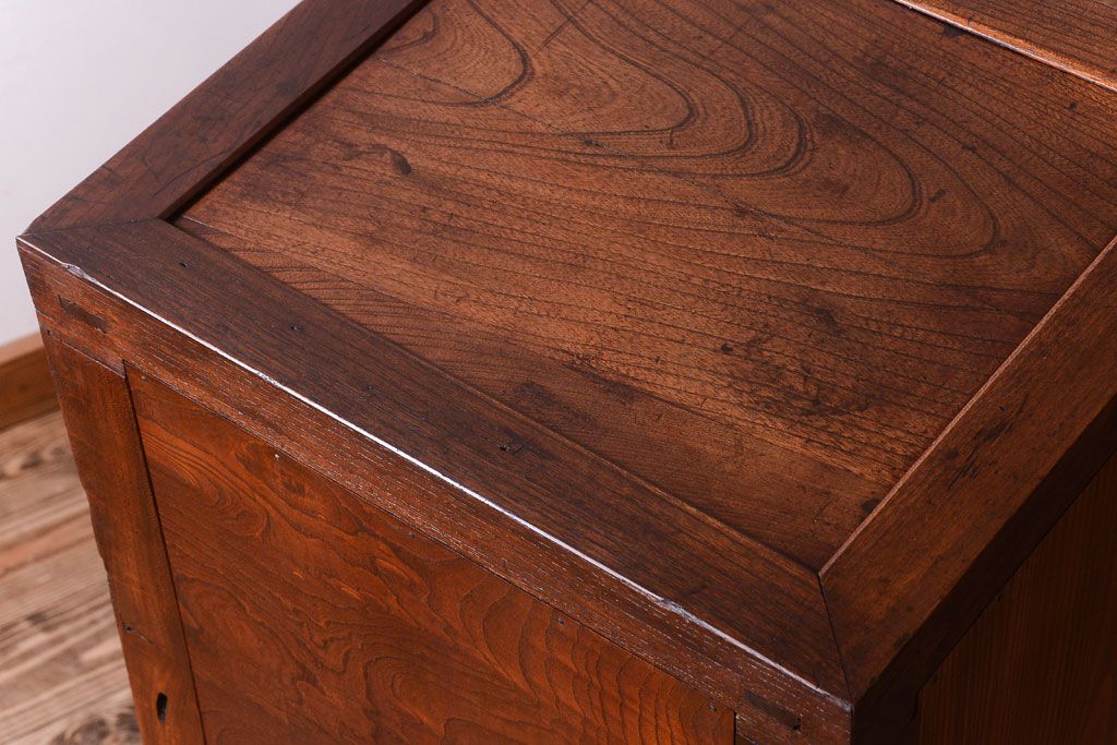 アンティーク家具　極上品　古民具・骨董　三方欅材のアンティーク階段箪笥