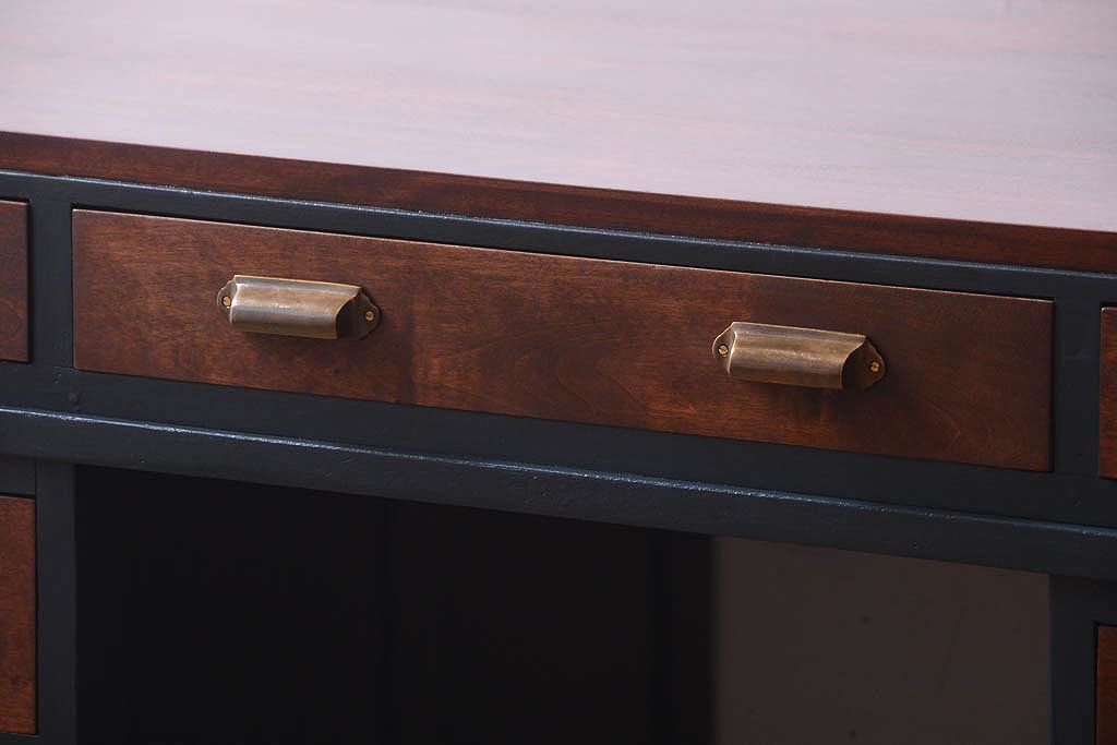 アンティーク家具　古いカバ材の上質な組み立て式両袖机(デスク)