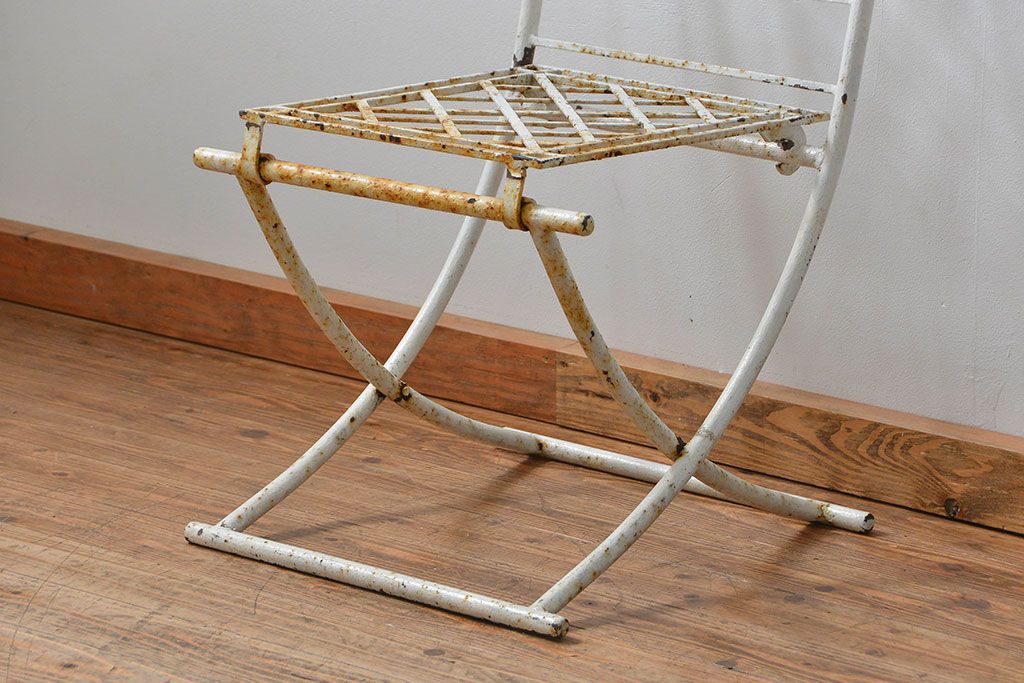 アンティーク家具　イギリスアンティーク シャビーな折り畳みガーデンチェア(3)(椅子・イス)