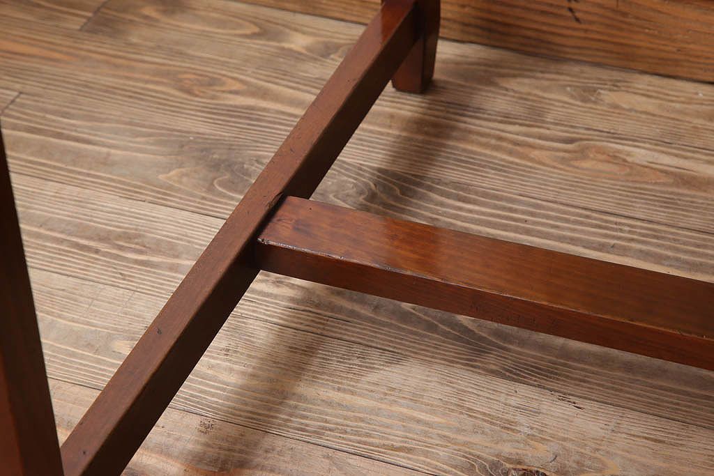 アンティーク家具　天板カバ材!古い木製のシンプルなアンティーク片袖机